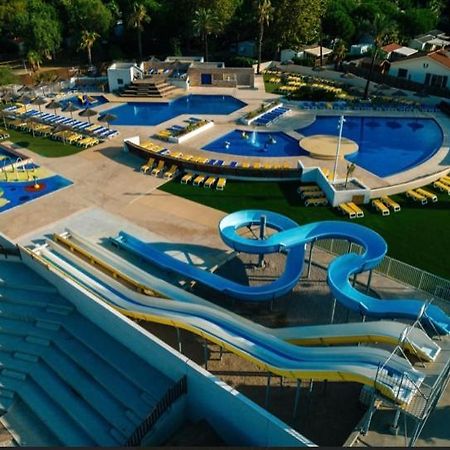Camping 4 Etoiles Le Bosc Saint Cyrpien Mobil Home المظهر الخارجي الصورة